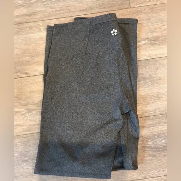 TUFF ATHLETICS Grey Yoga Pants - Picture 4 of 5